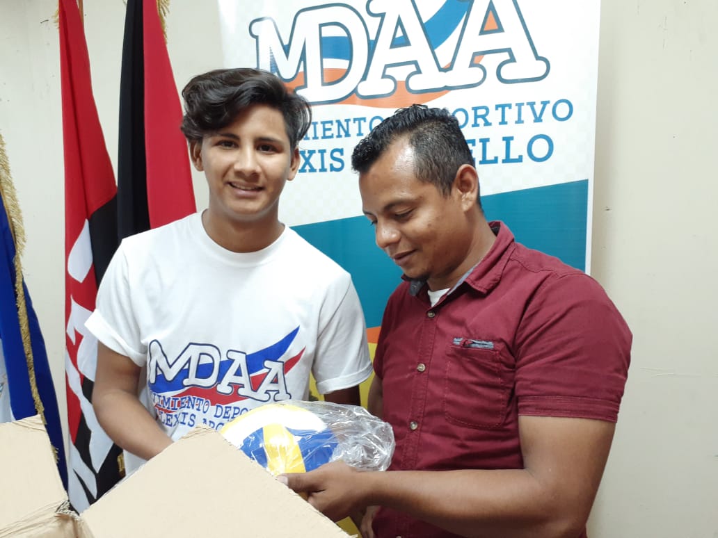 MATERIAL DEPORTIVO